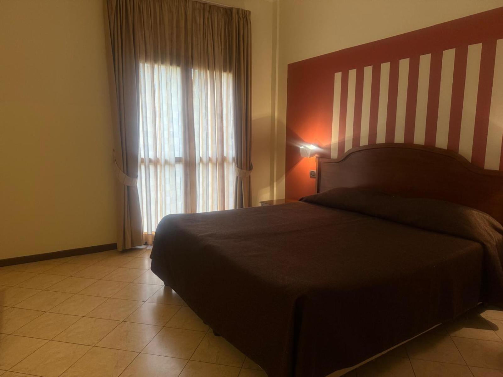 Hotel Mariuccia Varèse Extérieur photo