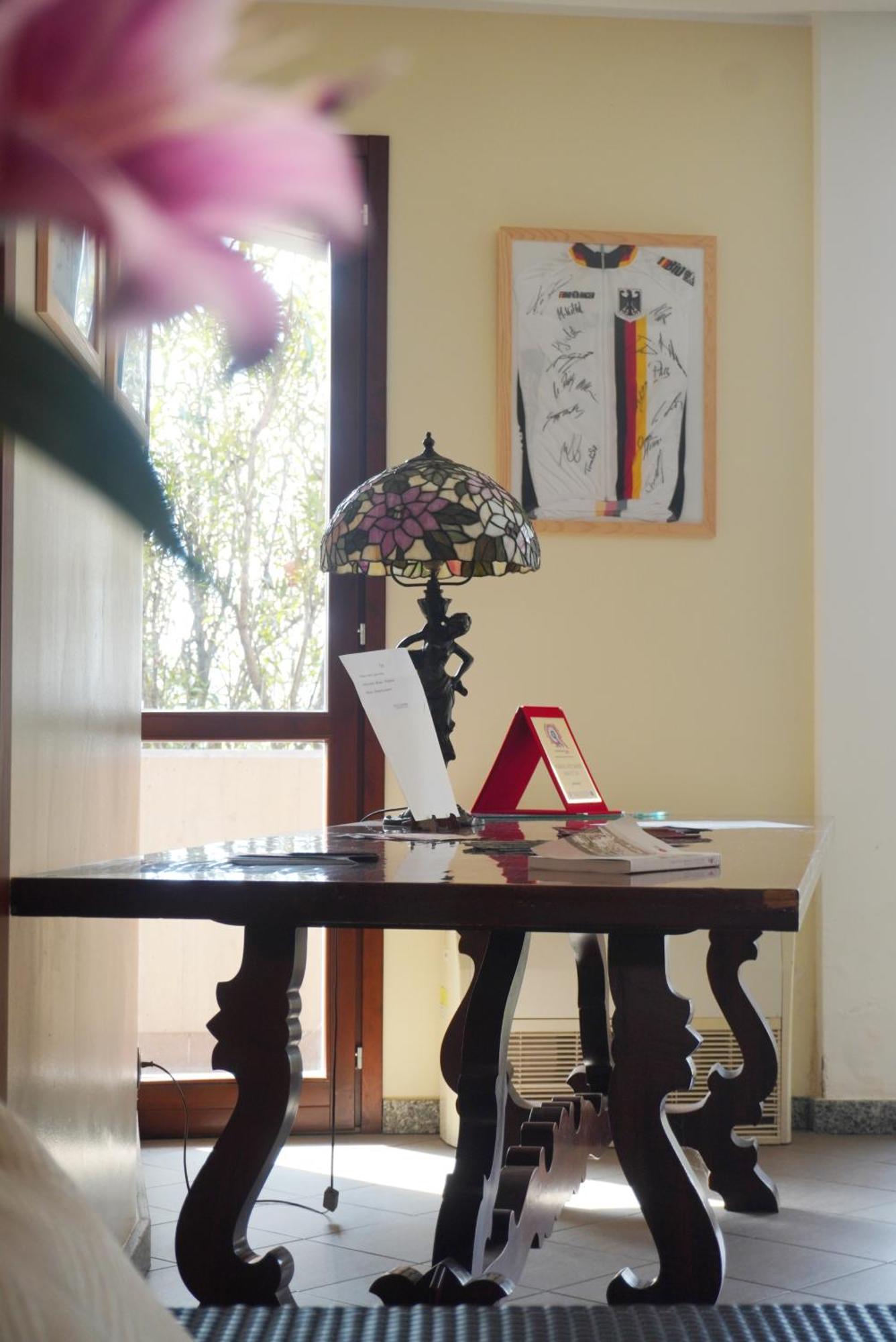 Hotel Mariuccia Varèse Extérieur photo